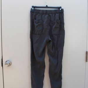 American Eagle Joggers